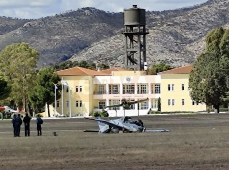 Έπεσε εκπαιδευτικό αεροσκάφος στο Τατόι – Δύο τραυματίες (upd)