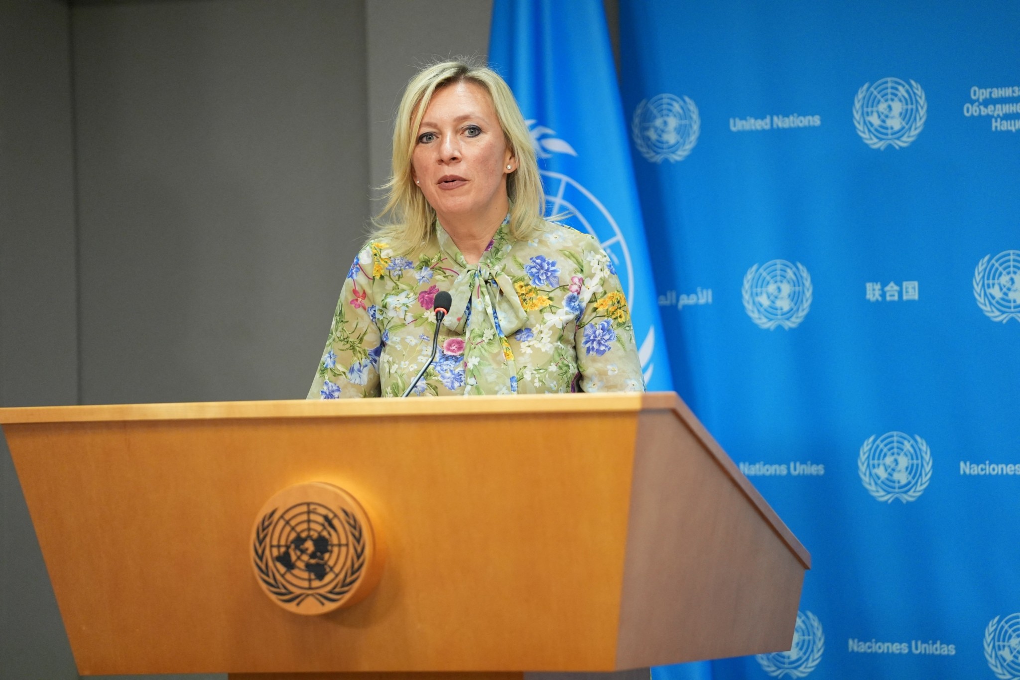 Ζαχάροβα: Υπέρ του Αττίλα και των Σκοπίων – Προκλητική ανάρτηση περί παραβιάσεων της Συμφωνίας του Ελσίνκι