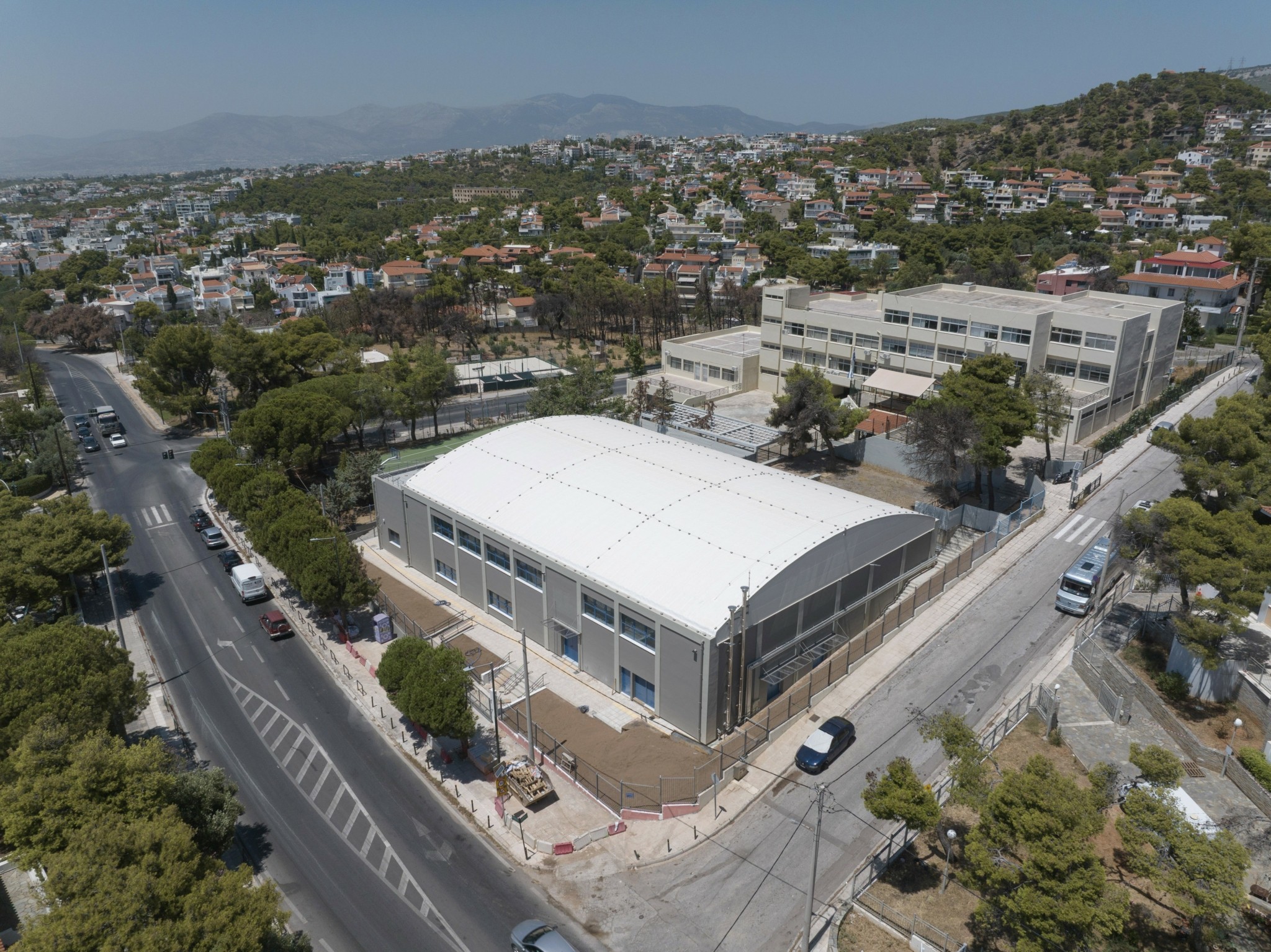 Κλειστό Γυμναστήριο Νέας Πεντέλης: Ανακατασκευάστηκε πλήρως από την ΤΕΡΝΑ μέσω δωρεάς ύψους €2,5 εκατ. (pics)