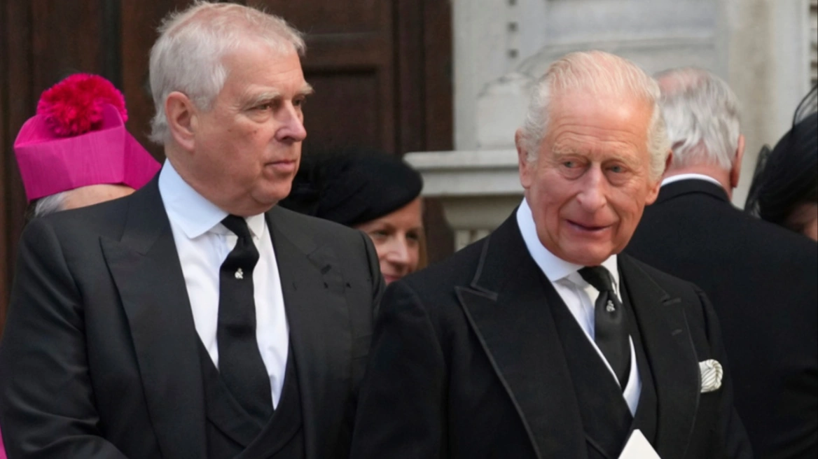 Bασιλιάς Κάρολος: Γιατί «ξήλωσε» τον τίτλο του πρίγκιπα από τον Άντριου και τον απομάκρυνε από τη βασιλική κατοικία | Ειδήσεις για την Οικονομία Bασιλιάς Κάρολος: Γιατί «ξήλωσε» τον τίτλο του πρίγκιπα από τον Άντριου και τον απομάκρυνε από τη βασιλική κατοικία | Ειδήσεις για την Οικονομία