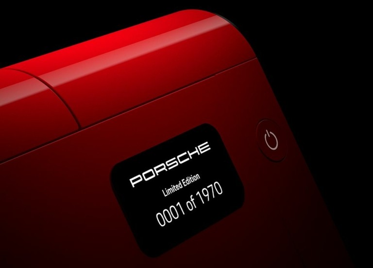 Πώς το ψυγείο σας μπορεί να γίνει Porsche – H νέα συναρπαστική σειρά της Smeg