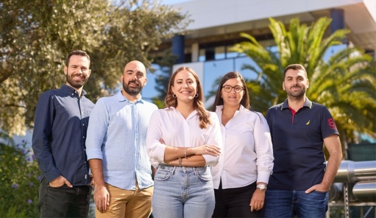 Cenergy Holdings: Δύναμή της οι άνθρωποί της