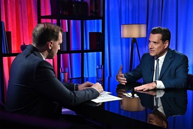 Γεωργιάδης στο protothema: Η Κωνσταντοπούλου δεν θέλει να ξεκινήσει η δίκη, είναι 100% θύμα της ο Ρούτσι