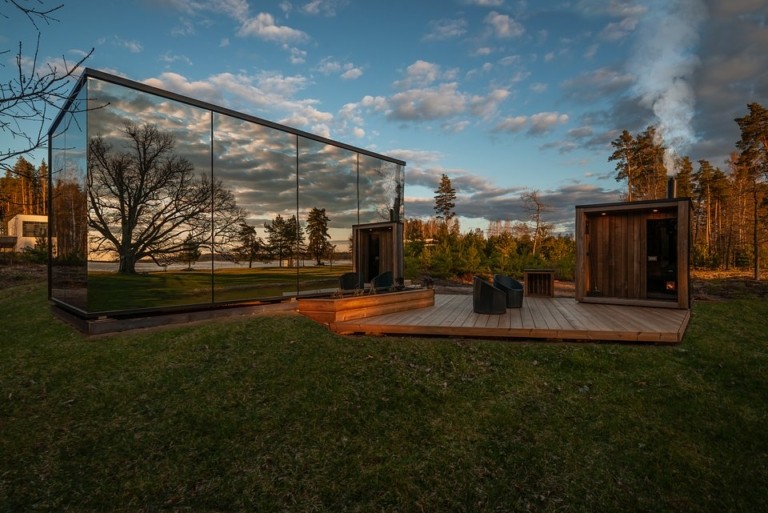 Τι είναι τα καθρεφτόσπιτα; “Φυτρώνουν” στα πιο όμορφα φυσικά τοπία και κάνουν θραύση στο airbnb