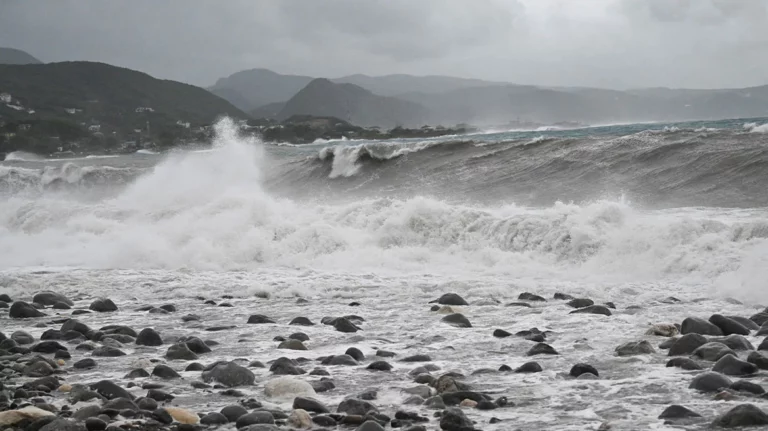 Τυφώνας Μελίσα: Σφυροκοπά την Τζαμάικα με ανέμους 300 χλμ/ώρα – Ο ισχυρότερος στην ιστορία της χώρας (vid) (upd)