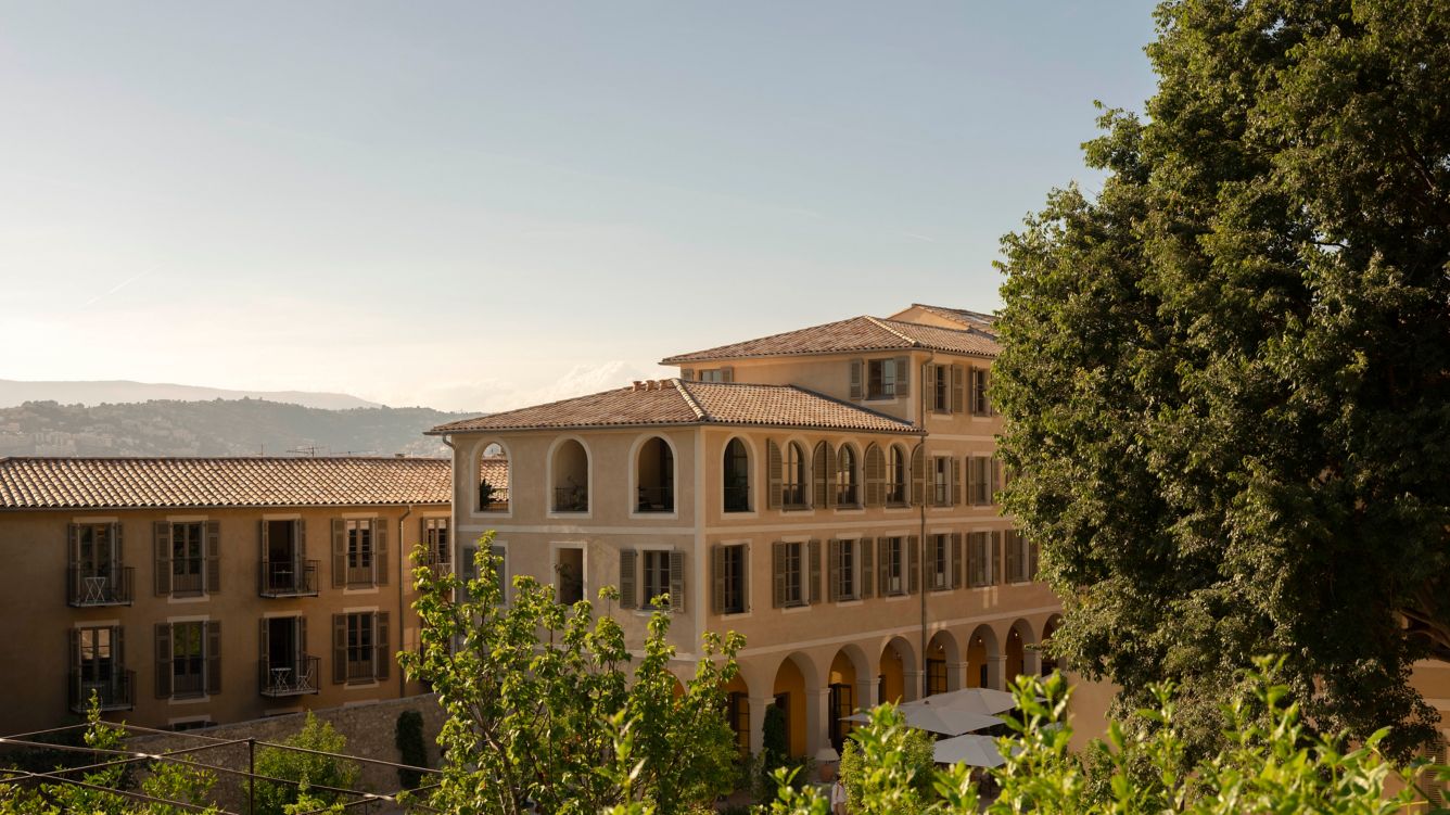 Η ιστορία ενός μοναστηριού που μεταμορφώθηκε σε πολυτελές ξενοδοχείο 5 αστέρων