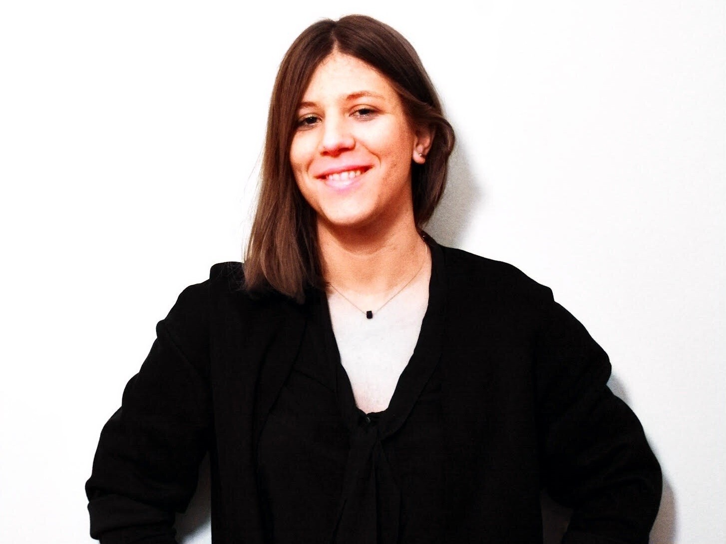 H Ελληνίδα που έκανε μια φανταστική σουρεαλιστική Αθήνα στο instagram παγκόσμιο viral