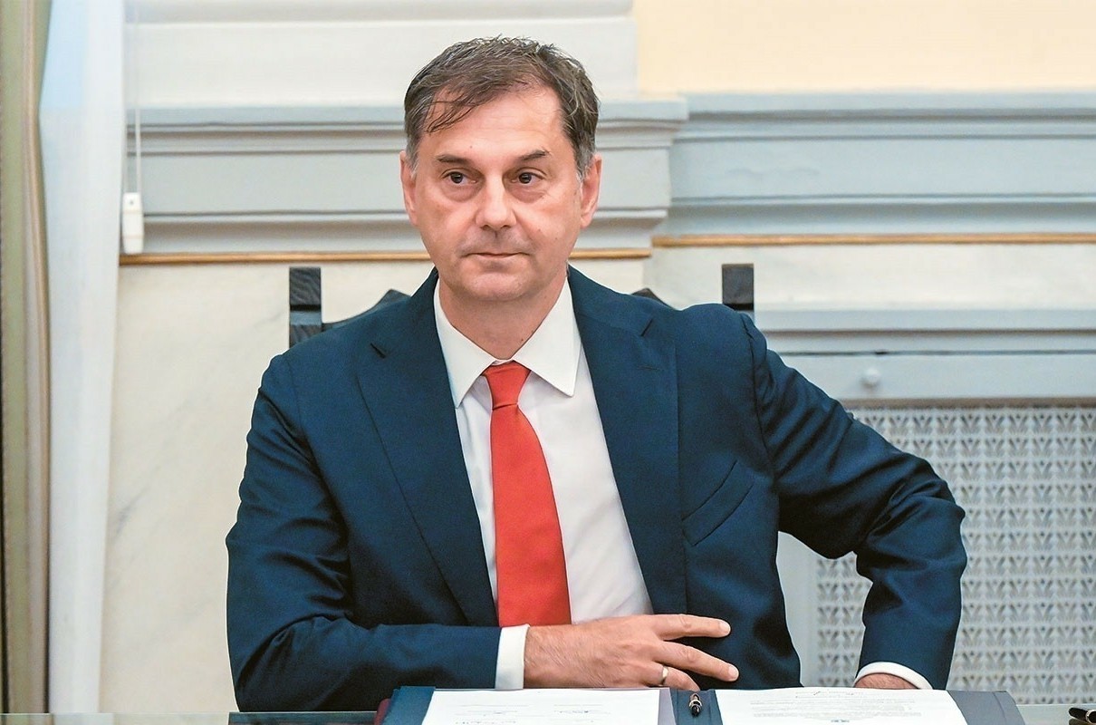 Επίθεση αγνώστων στο γραφείο του Χάρη Θεοχάρη – «Η Δημοκρατία μας δεν τρομοκρατείται» το μήνυμα της ΝΔ | Ειδήσεις για την Οικονομία Επίθεση αγνώστων στο γραφείο του Χάρη Θεοχάρη – «Η Δημοκρατία μας δεν τρομοκρατείται» το μήνυμα της ΝΔ | Ειδήσεις για την Οικονομία