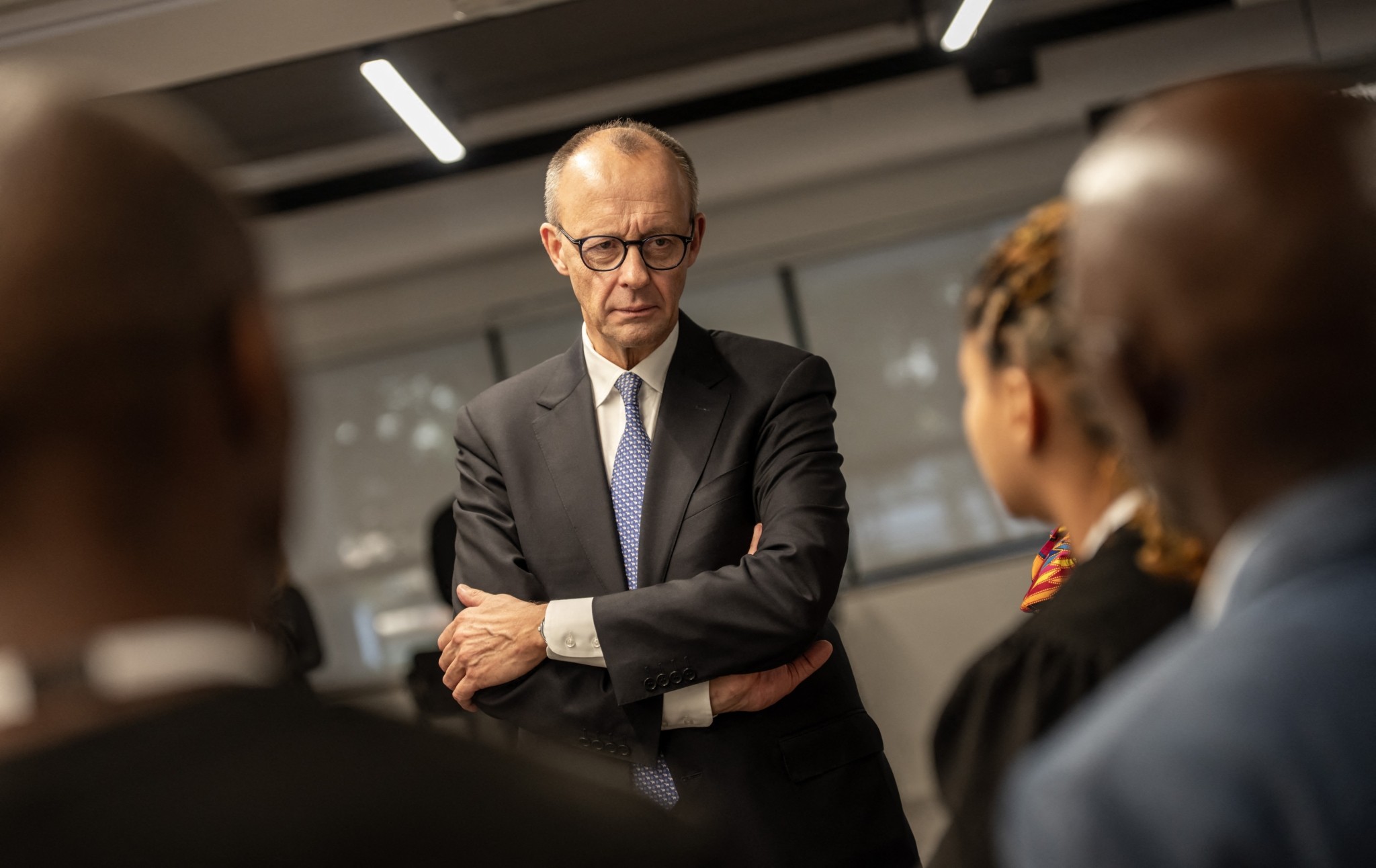 Μερτς κατά ΗΠΑ: «Απαράδεκτο» το σχέδιο για τα παγωμένα ρωσικά κεφάλαια