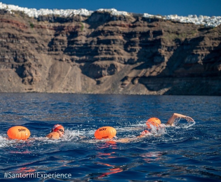 Santorini Experience: Η διοργάνωση που έβαλε το νησί στον παγκόσμιο αθλητικό χάρτη