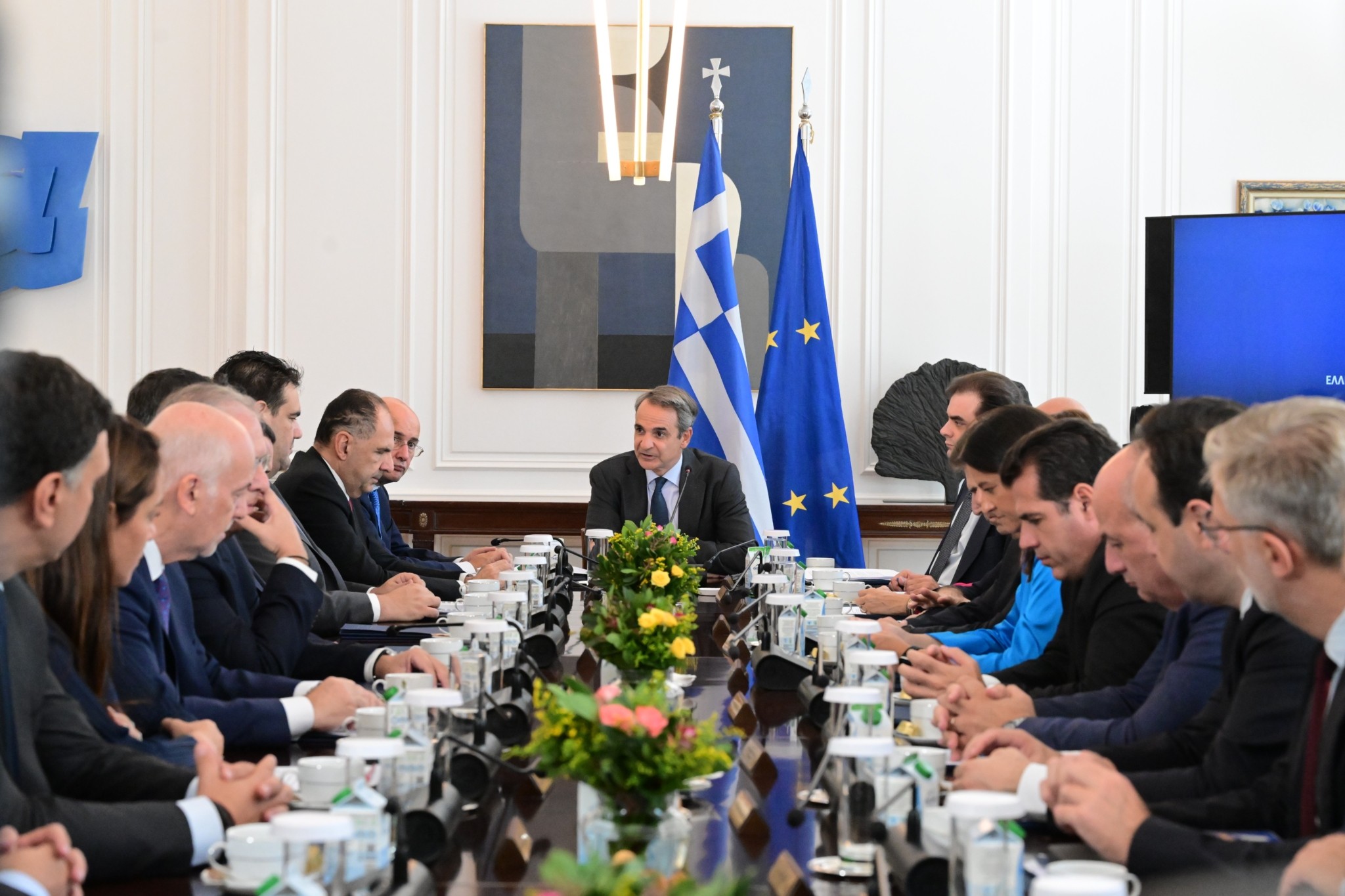 Κυβέρνηση: Αντίδοτο στις κινητοποιήσεις – «Μπλόκο» στη ρεβάνς ΠΑΣΟΚ για τους αγρότες