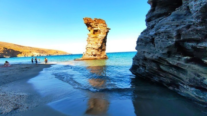 Ποιο ελληνικό νησί ψήφισαν οι Βρετανοί ως τον καλύτερο προορισμό για πεζοπορία το 2025 (tweet) | Ειδήσεις για την Οικονομία