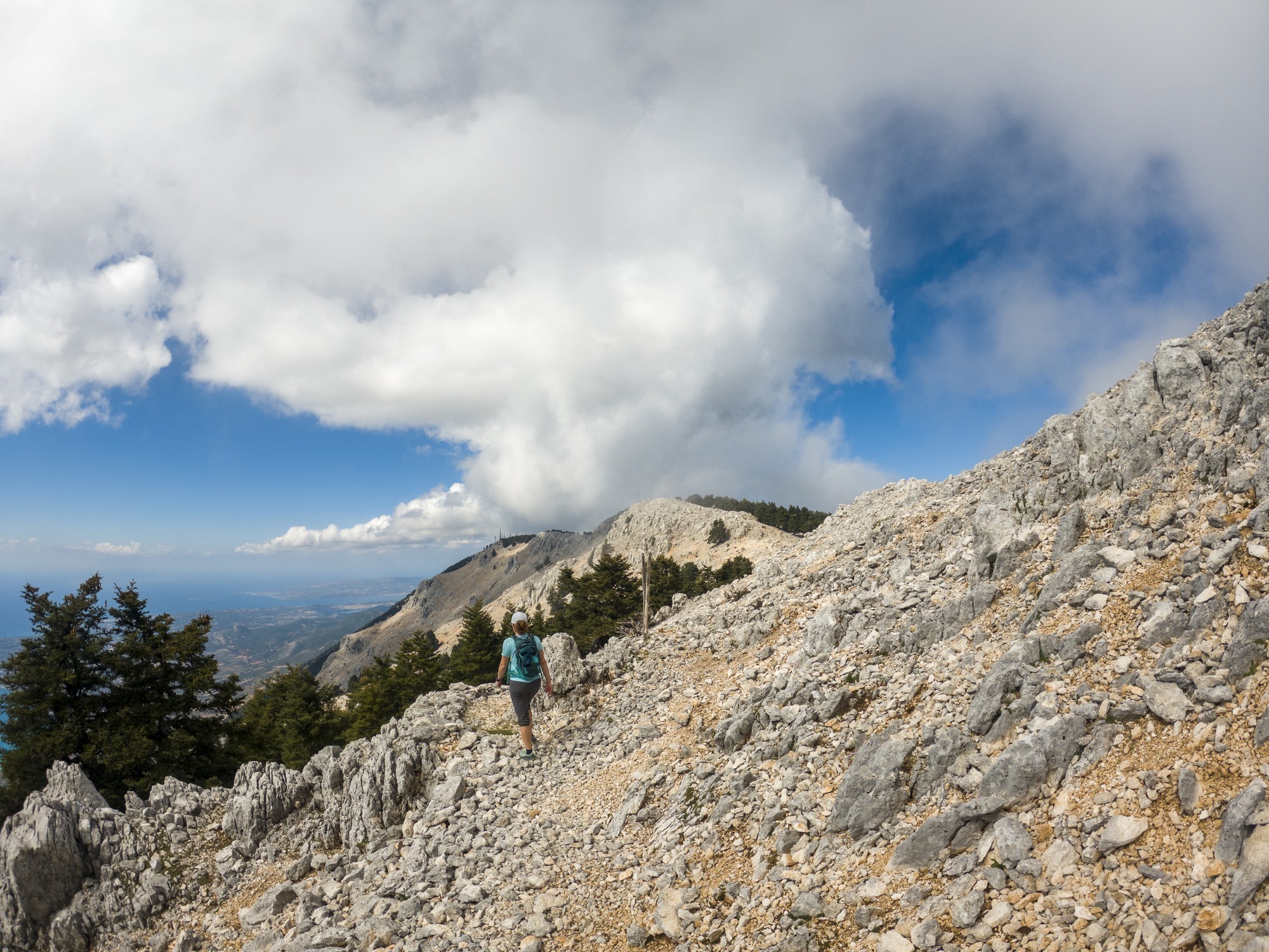 Ορεινά μονοπάτια στην Ελλάδα: Το hiking εξαπλώνεται ραγδαία