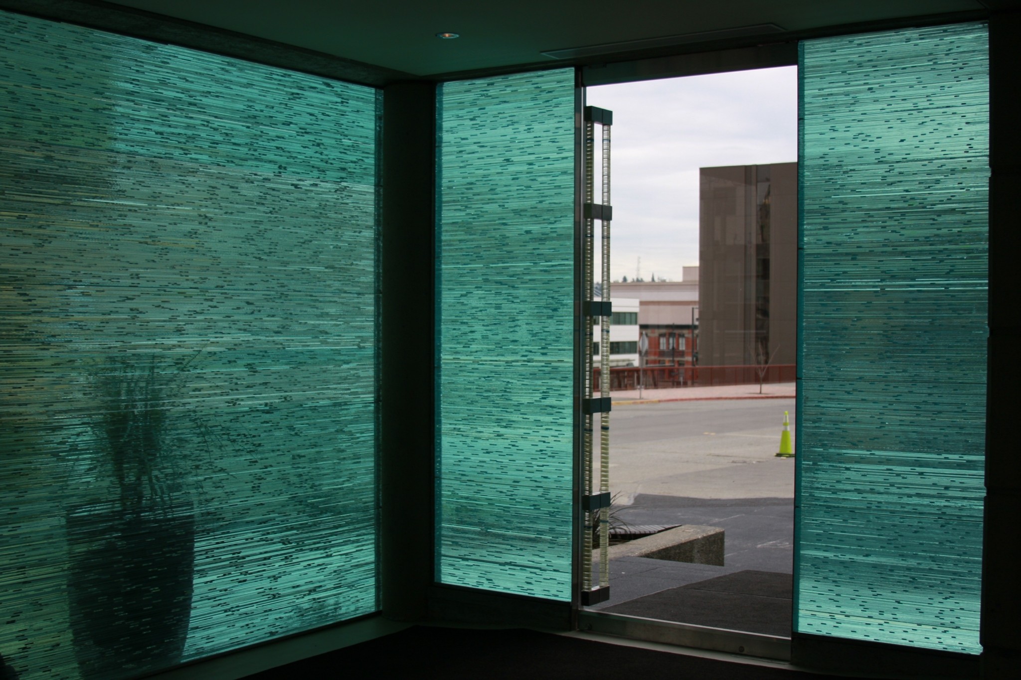 Ο Κώστας Βαρώτσος σε live συνέντευξη στη σκηνή του Greece Talks