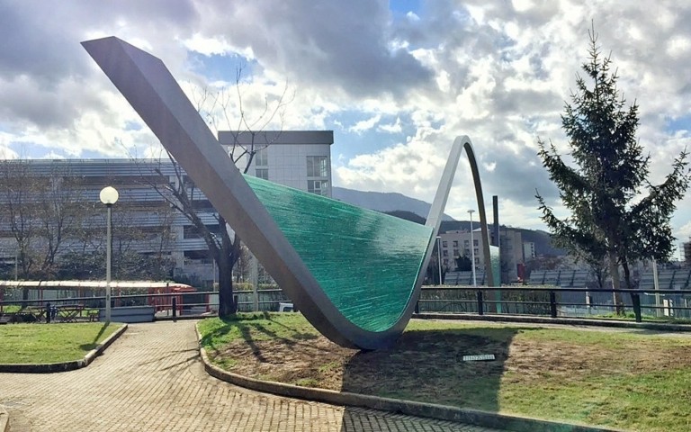 Ο Κώστας Βαρώτσος σε live συνέντευξη στη σκηνή του Greece Talks