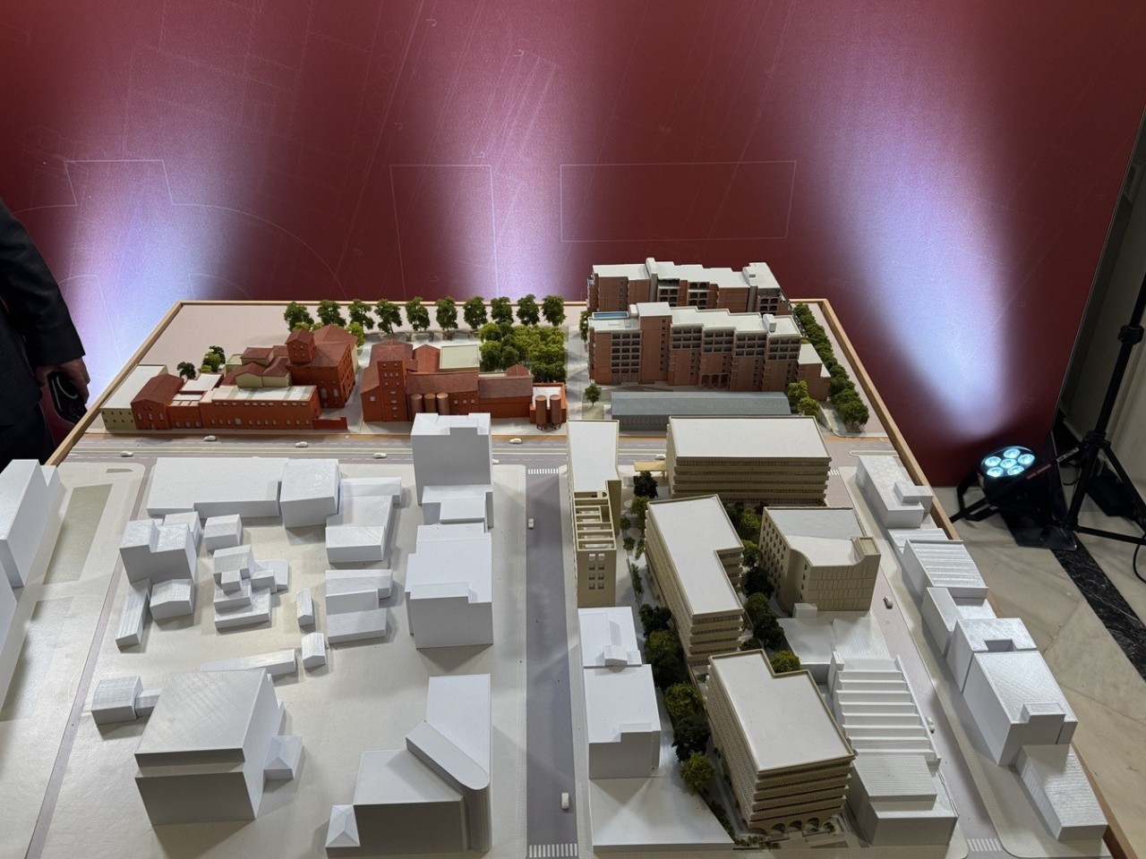 Ολο το πλάνο για το νέο ΦΙΞ στη Θεσσαλονίκη – Πόσο θα πωλούνται τα σπίτια - Το μεγάλο έργο του Πατρινού Δημήτρη Ανδριόπουλου