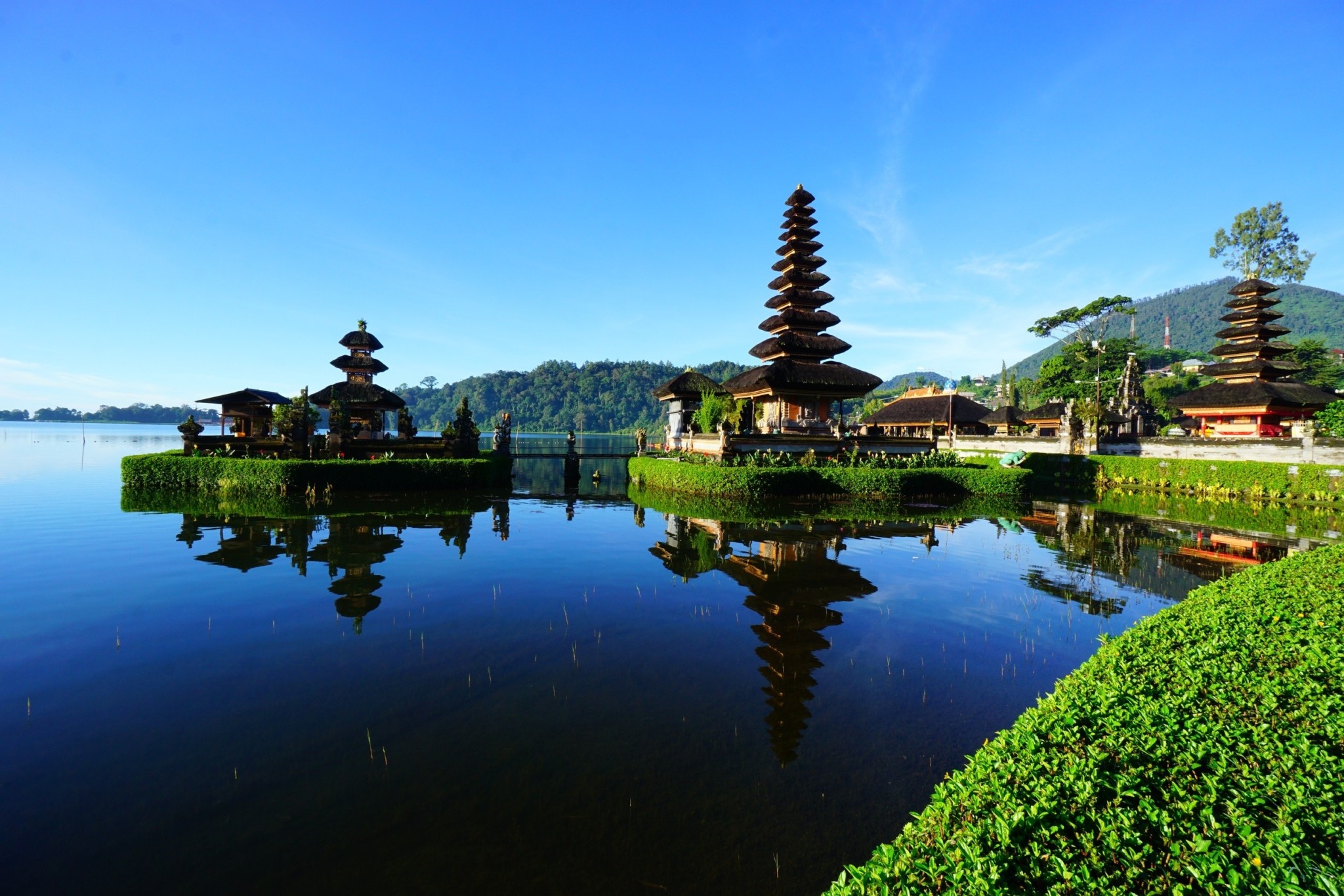 Πώς η Ινδονησία επιχειρεί να προσελκύσει 472 δισ. δολάρια για το κλίμα