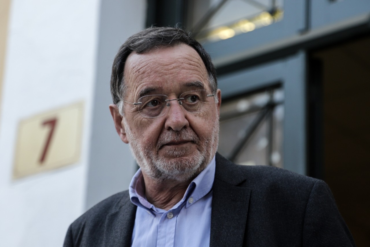 Λαφαζάνης: Ο Τσίπρας έκανε μεγάλη προδοσία απέναντι στον λαό – Έψαχνε συνέταιρο στην απάτη και βρήκε τον Καμμένο (vids) | Ειδήσεις για την Οικονομία