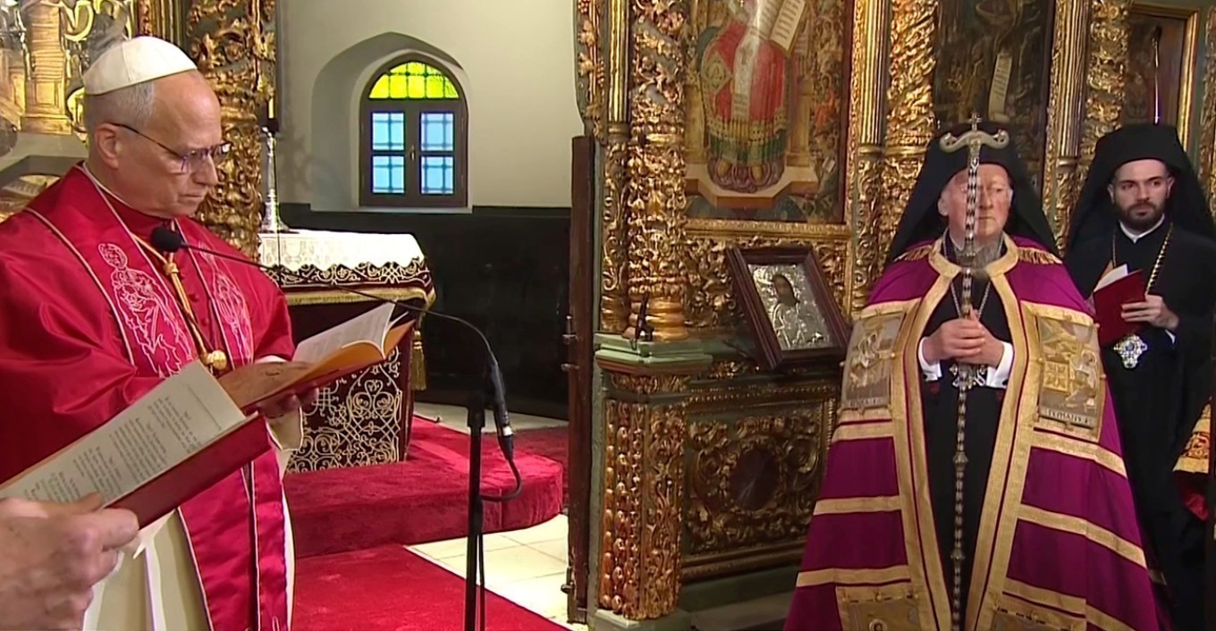 Στο Φανάρι ο Πάπας Λέων: Δοξολογία στον Άγιο Γεώργιο και κοινή δήλωση με τον Πατριάρχη Βαρθολομαίο | Ειδήσεις για την Οικονομία