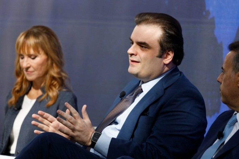 Πιερρακάκης: Θέλουμε περισσότερες αμερικανικές επενδύσεις σε νευραλγικούς τομείς