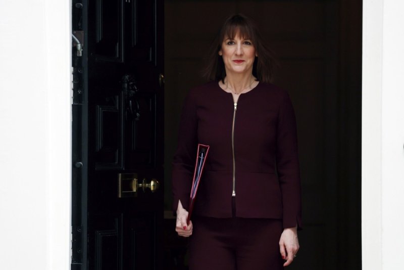 M. Βρετανία: O προϋπολογισμός της Ριβς μεταθέτει τα προβλήματα στο μέλλον | Ειδήσεις για την Οικονομία