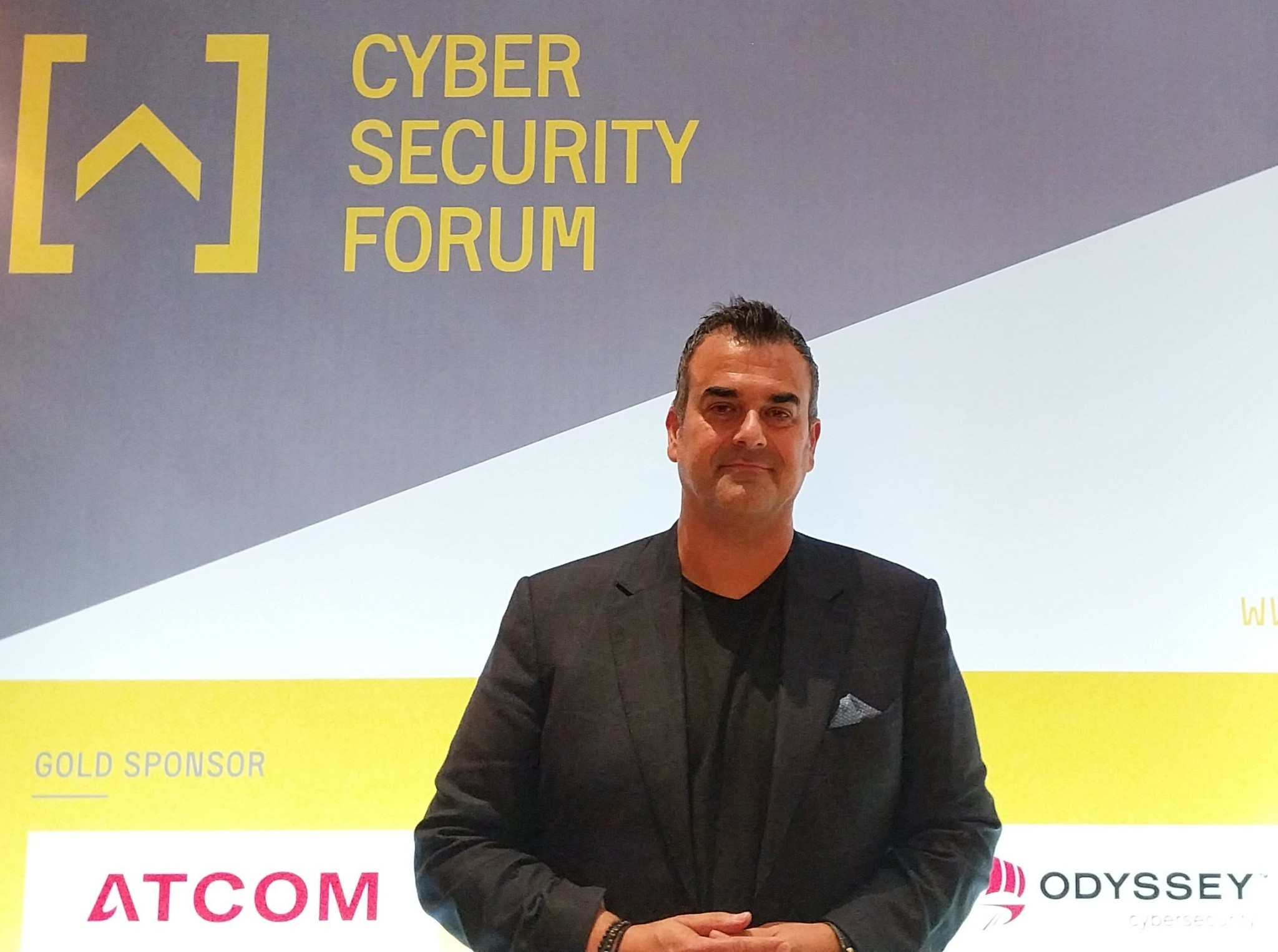 Ο Έλληνας στην κορυφή της CrowdStrike: Ο Michael Sentonas προειδοποιεί ότι «όλοι είμαστε στόχοι» στον κυβερνοπόλεμο