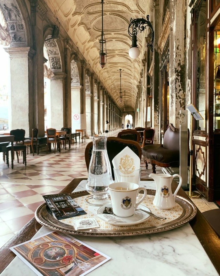 Αναρωτιέστε πόσο στοιχίζει ο καφές στην Ιταλία; Αυτές είναι οι αληθινές τιμές