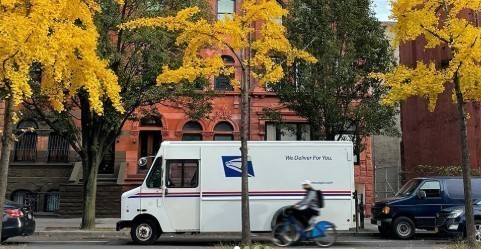 ΗΠΑ: Απώλειες $9 δισ. για τα αμερικανικά ταχυδρομεία – Εξετάζονται μέτρα για την αντιμετώπιση του προβλήματος | Ειδήσεις για την Οικονομία