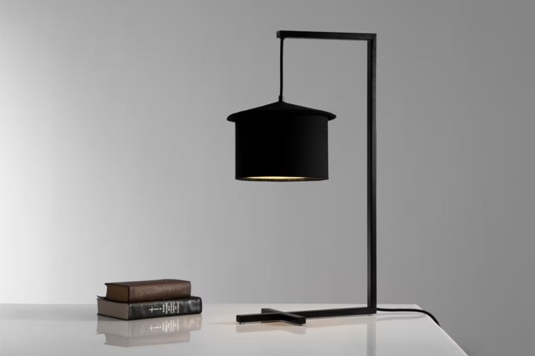 Greece is for Lovers: Το σχεδιαστικό δίδυμο που συστήνει το ελληνικό φολκλόρ στο εξωτερικό