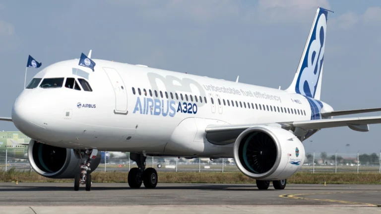AEGEAN – SKY Εxpress: Κανένα πρόβλημα στα αεροσκάφη από την ηλιακή ακτινοβολία – Ολοκληρώθηκε η αναβάθμιση λογισμικού
