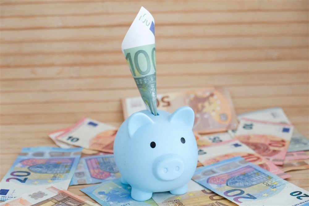 Ελληνικά νοικοκυριά: Πάνω από 1 τρισ. ευρώ ο πλούτος τους – Πού αποδίδεται η άνοδος (διαγράμματα) | Ειδήσεις για την Οικονομία