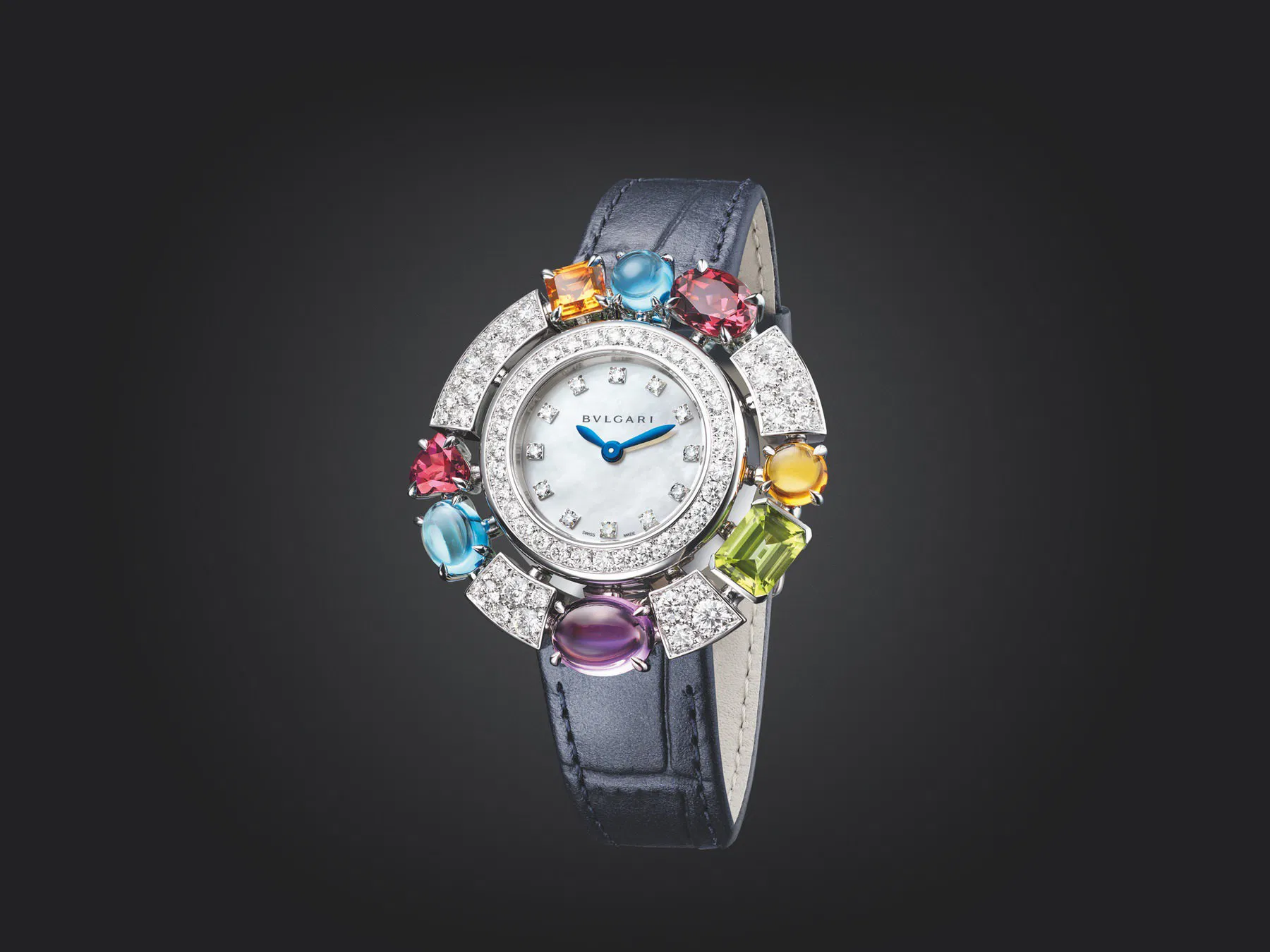 H μεγάλη επιστροφή των μικρών εκλεπτυσμένων ρολογιών