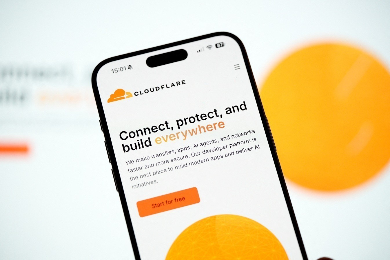 Cloudflare: Απολογήθηκε για το χάος που προκλήθηκε τις τελευταίες ώρες – «Δεν πρόκειται για κυβερνοεπίθεση» (pic) | Ειδήσεις για την Οικονομία