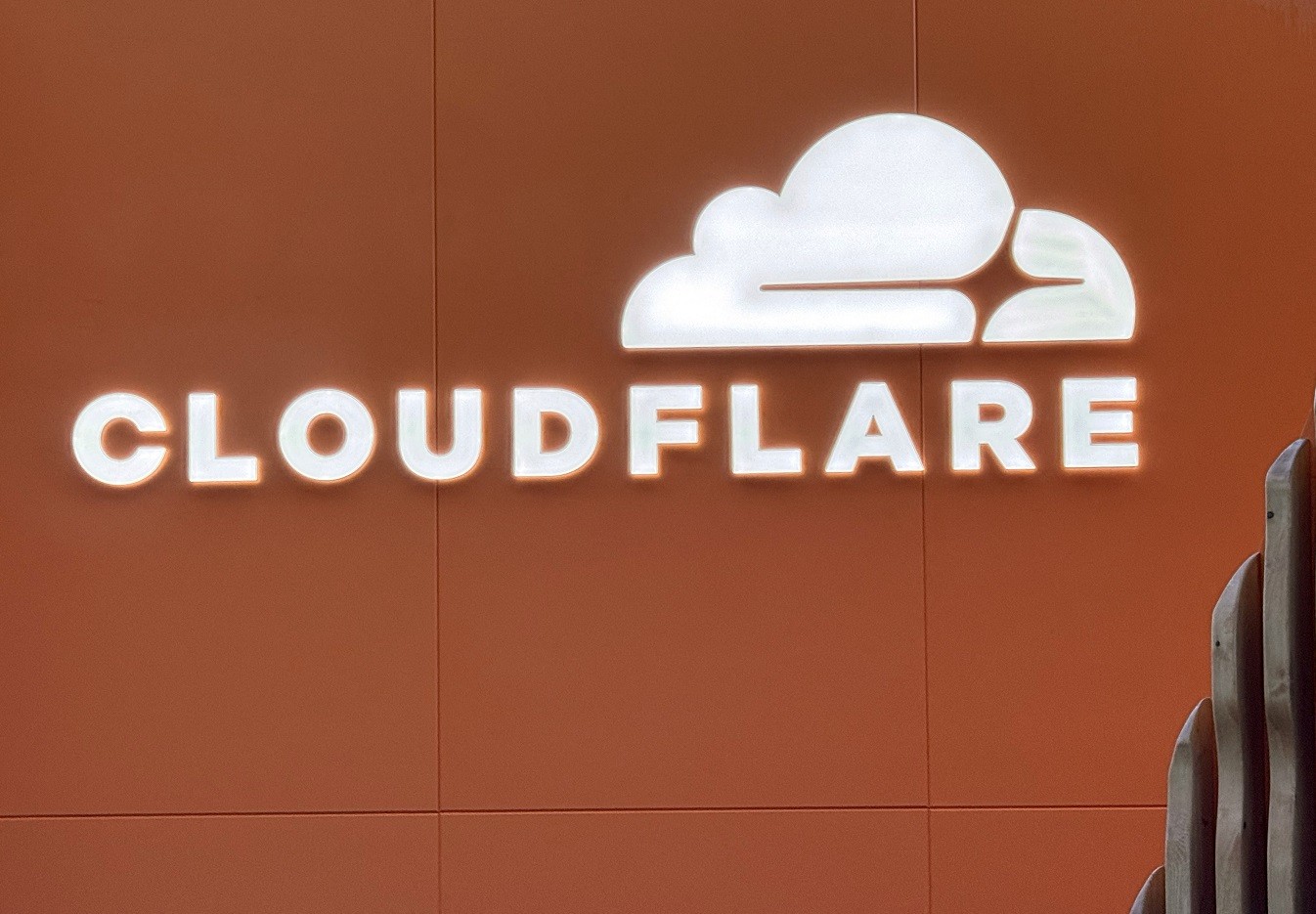 Cloudflare: Νέα βλάβη «ρίχνει» το διαδίκτυο και τη μετοχή – Πτώση 4,5% στις προσυνεδριακές συναλλαγές | Ειδήσεις για την Οικονομία