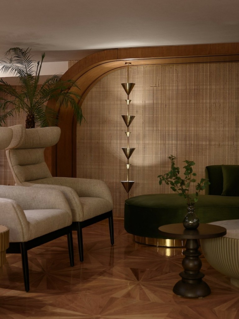 Κρουαζιέρα πολυτελείας: Το παλάτι που ταξιδεύει στον Νείλο Κρουαζιέρα πολυτελείας: Το παλάτι που ταξιδεύει στον Νείλο