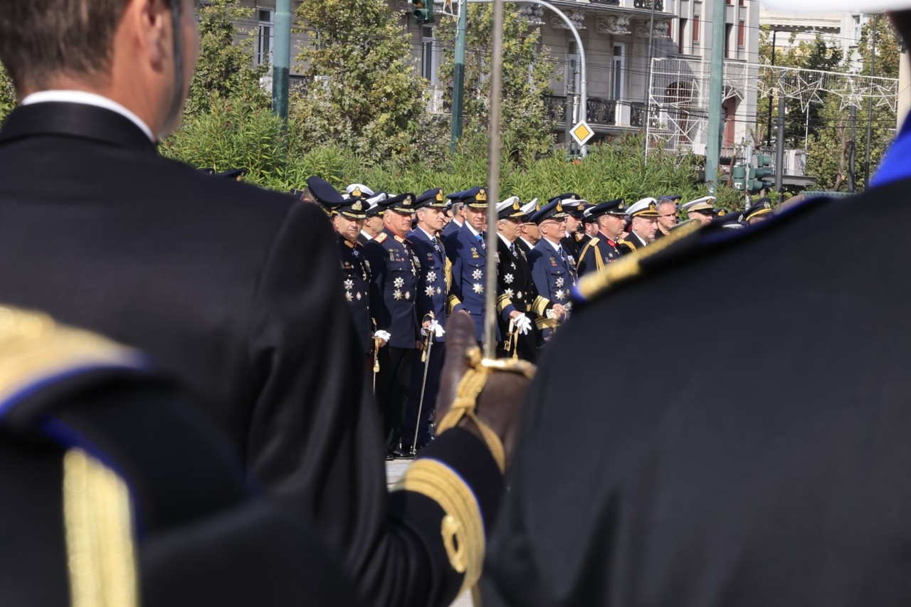 Ένοπλες Δυνάμεις: Νέο πλαίσιο παροχών και διευκολύνσεων για τα στελέχη | Ειδήσεις για την Οικονομία