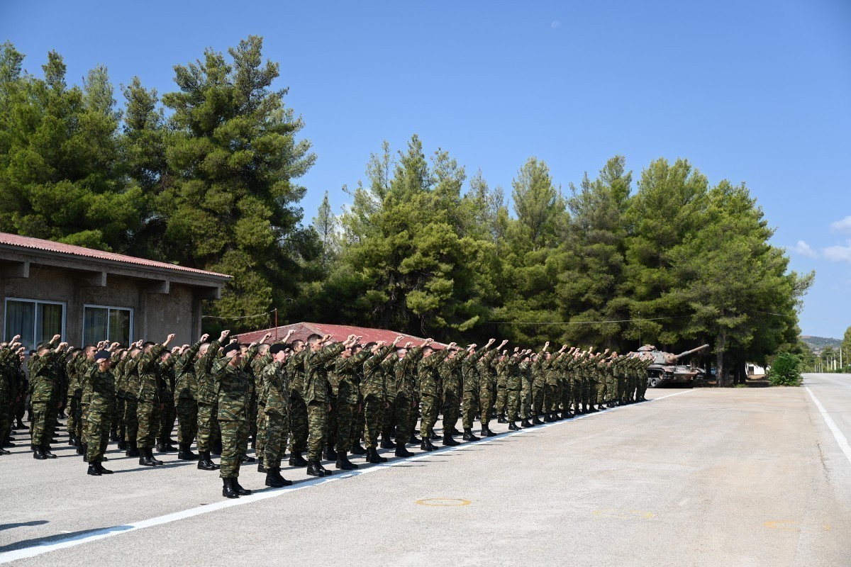 Ρόδος: Νεκρός 19χρονος στρατιώτης που απασφάλισε από λάθος αμυντική χειροβομβίδα | Ειδήσεις για την Οικονομία