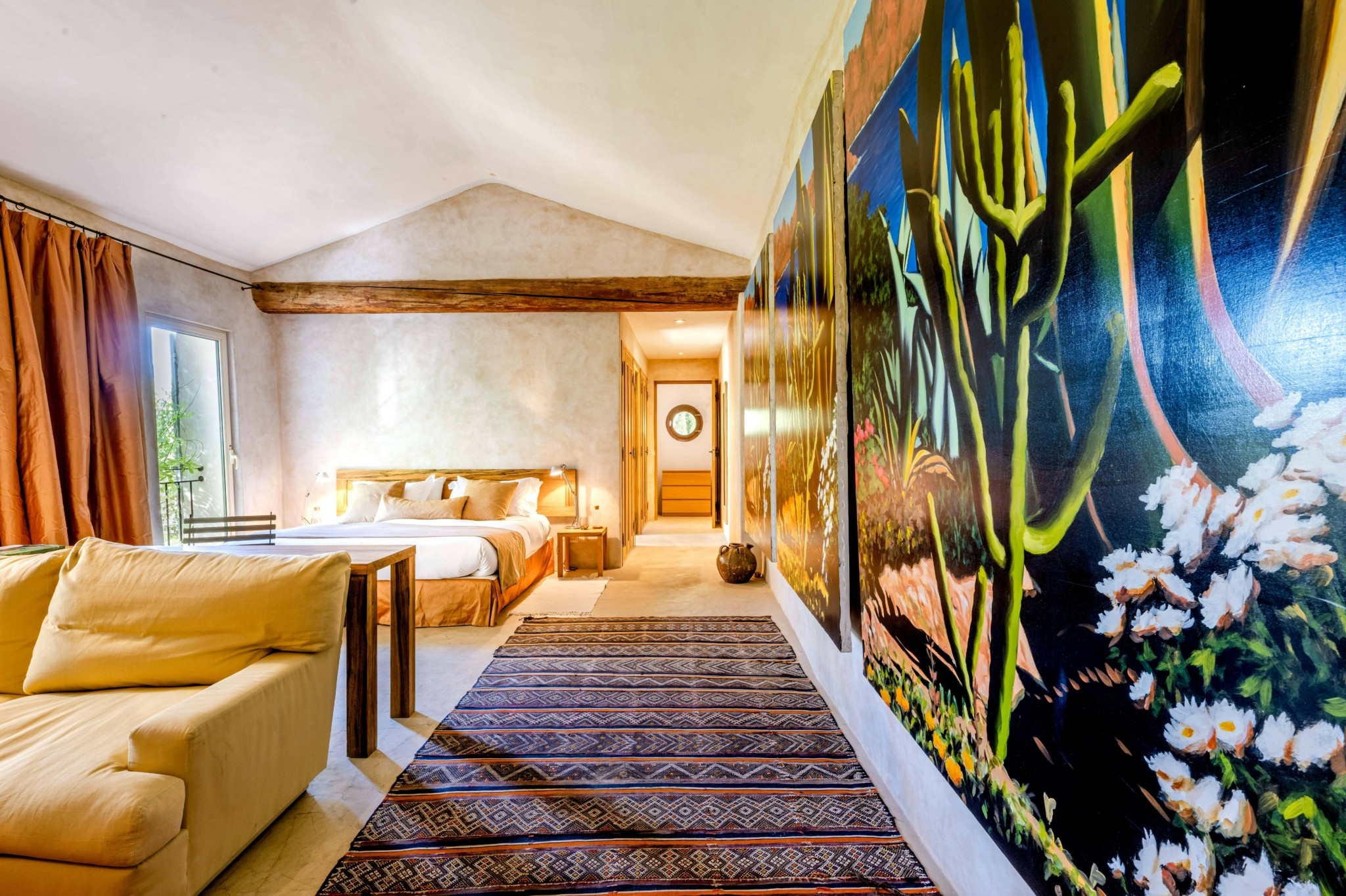 Λεβάντες, αμπελώνες και μεσαιωνικά χωριά: Παραμυθένιες αγροικίες στην καρδιά της Προβηγκίας