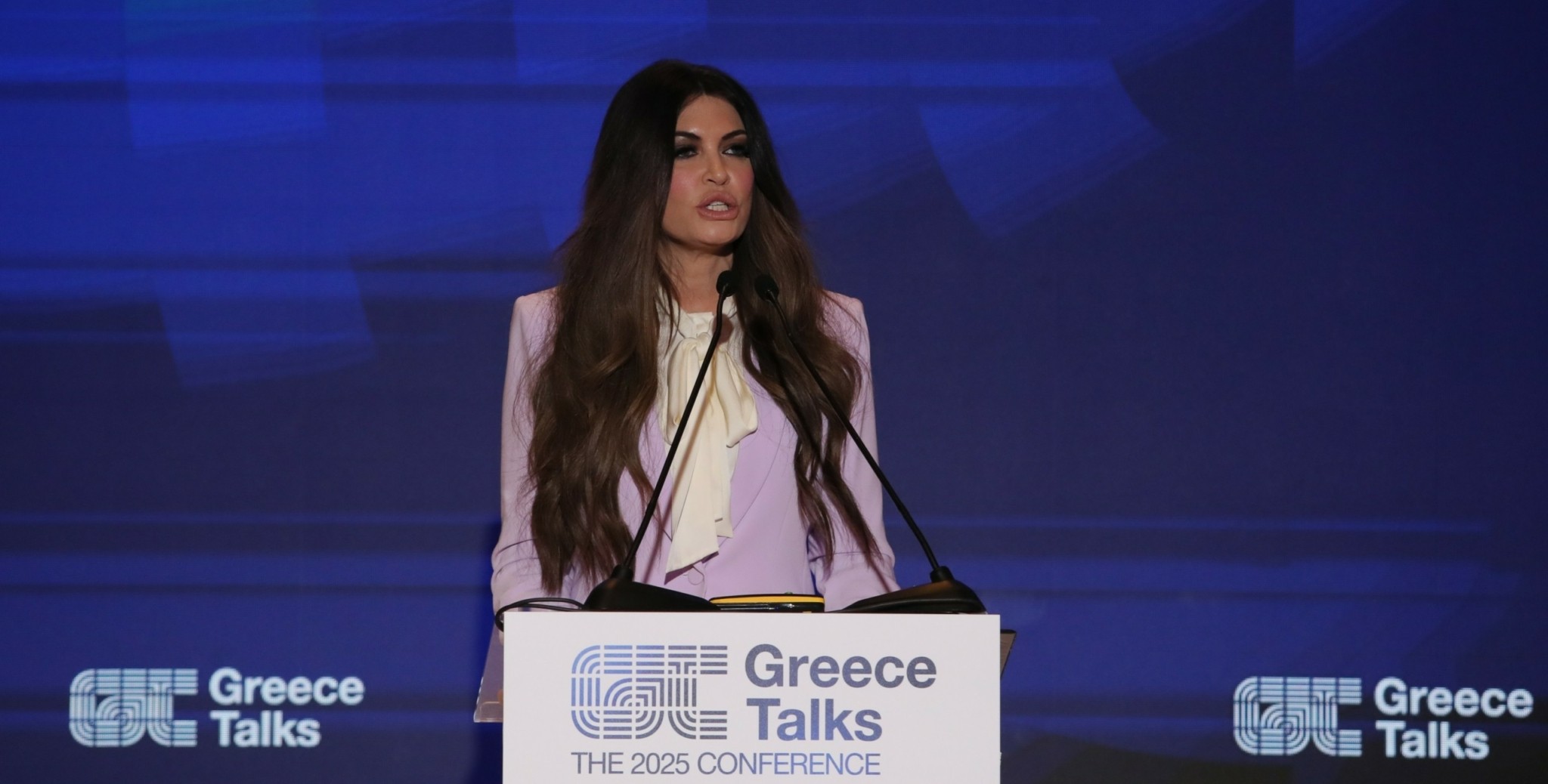 Γκίλφοϊλ στο Greece Talks 2025: Θα ήθελα να έρθει ο Τραμπ μαζί μου στην Αθήνα – Έρχονται πολλά μεταξύ Ελλάδας και ΗΠΑ (pics)
