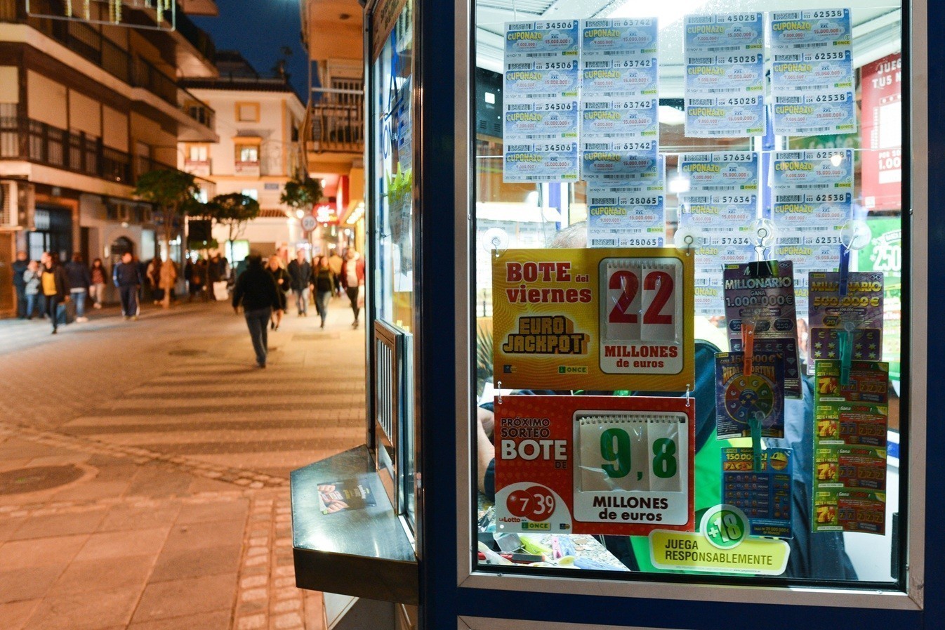 Ισπανία: Οι λαχειοπώλες ζητούν αύξηση της τιμής των λαχνών και του μεγάλου επάθλου των Χριστουγέννων | Ειδήσεις για την Οικονομία