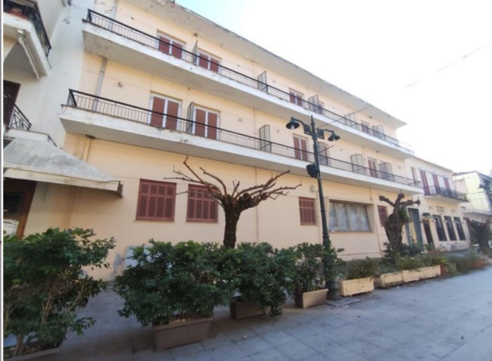 "Στο σφυρί" γνωστά ξενοδοχεία! Ενα στην Δυτική Ελλάδα - φωτο "Στο σφυρί" γνωστά ξενοδοχεία! Ενα στην Δυτική Ελλάδα - φωτο