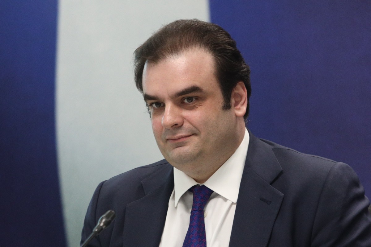 Όλα τα μέτρα για μισθούς, φόρους και συντάξεις που περιλαμβάνει ο προϋπολογισμός 2026 | Ειδήσεις για την Οικονομία