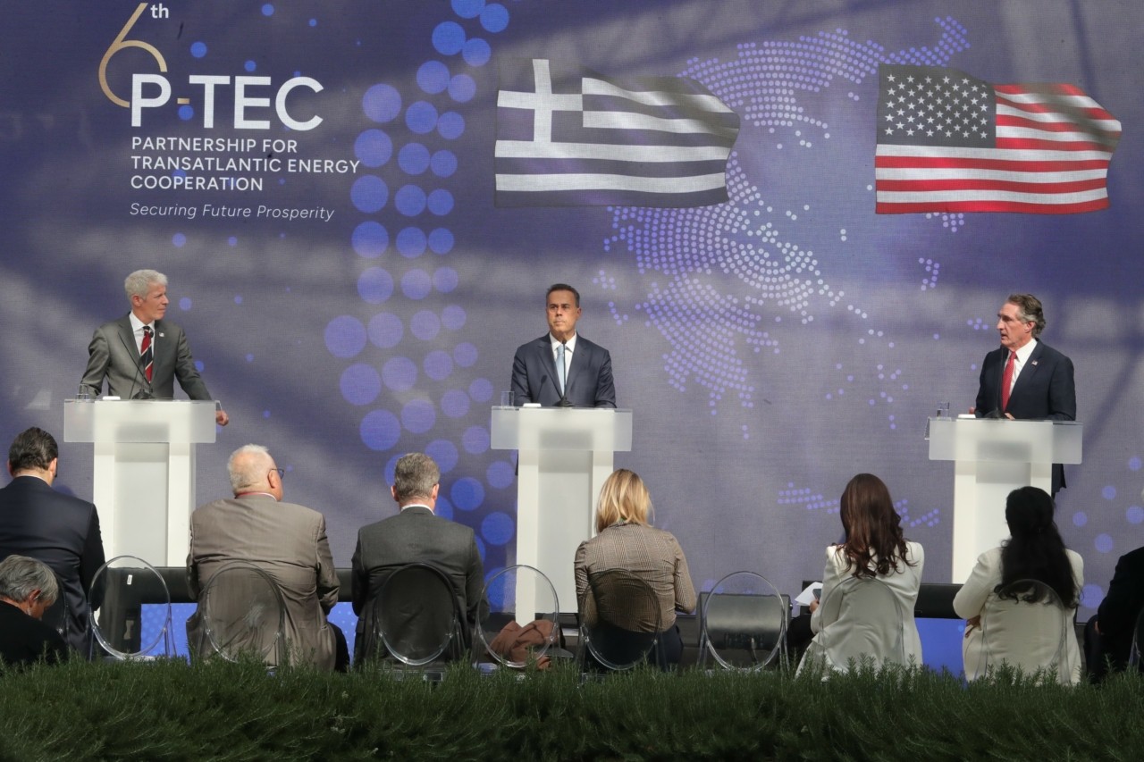 Μπέργκαμ: Με την ηγεσία της Ελλάδας επιτυγχάνουμε ειρήνη και ευημερία | Ειδήσεις για την Οικονομία