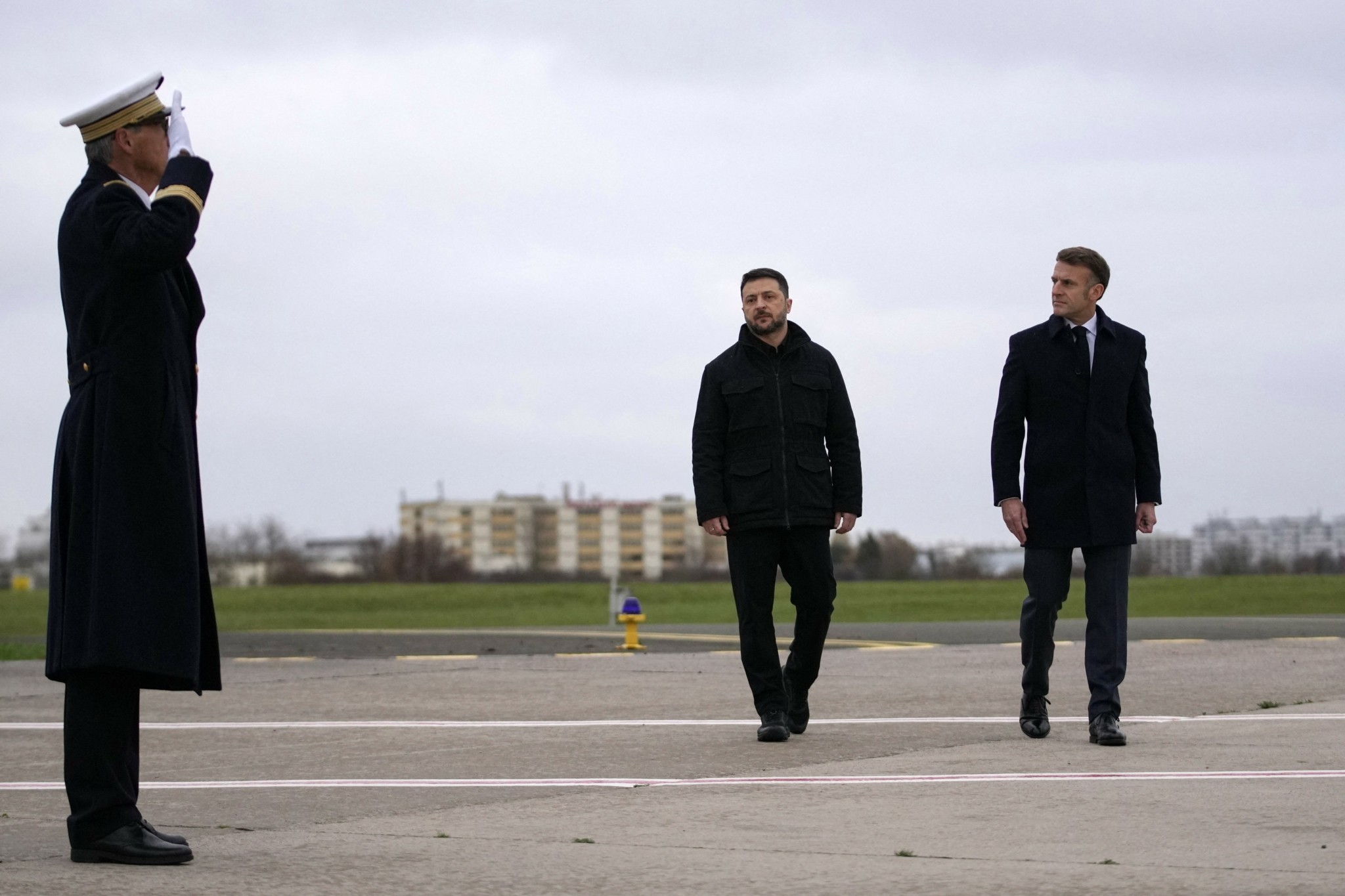 Μακρόν: Τηλεδιάσκεψη την Τρίτη για την Ουκρανία – Το σχέδιο ειρήνης χρειάζεται ευρωπαϊκή επανεξέταση