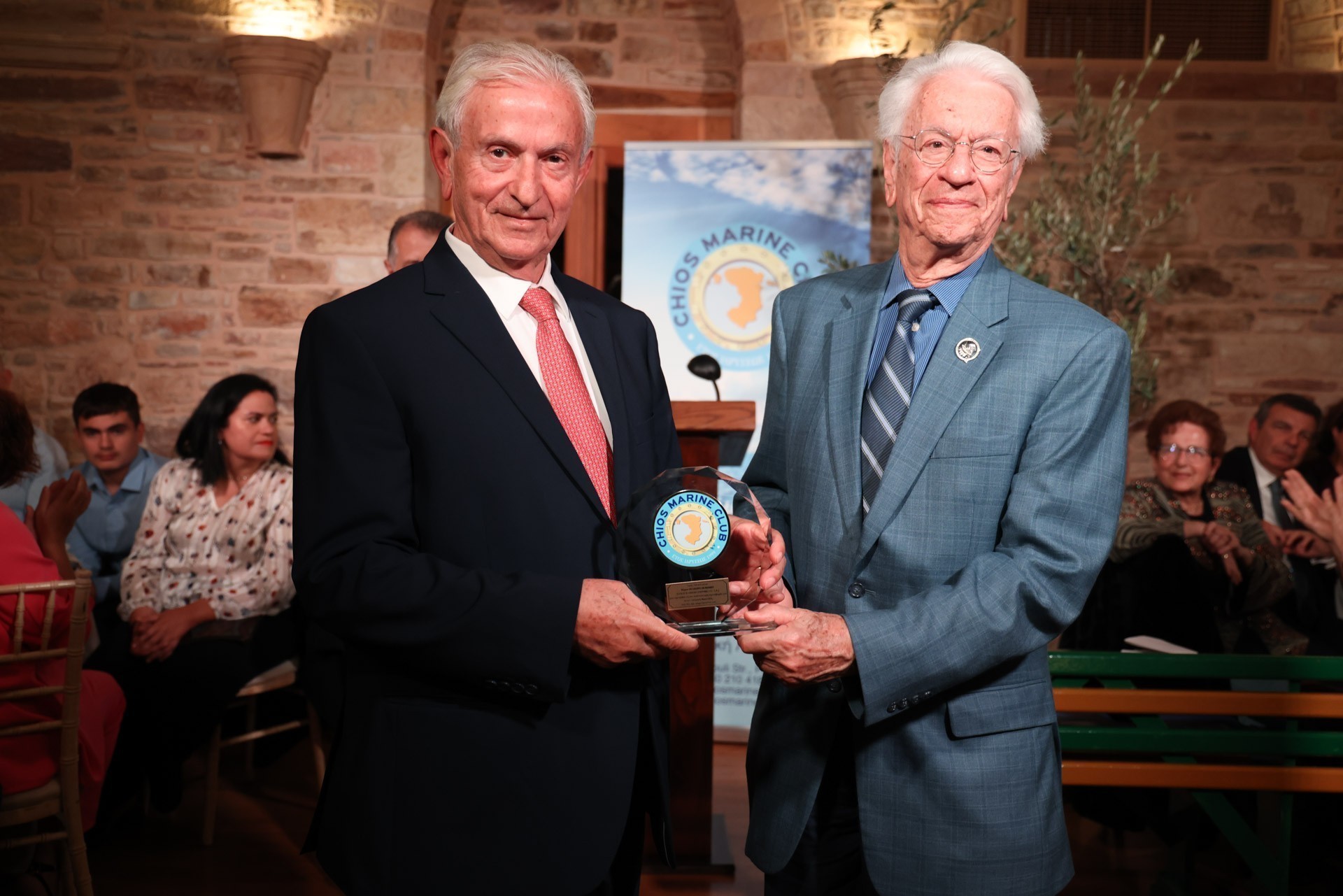 Θεόδωρος Βενιάμης: «Η ναυτιλία φέρνει πλούτο στην Ελλάδα – Δεν παίρνει τίποτα, μόνο αγάπη και σεβασμό»