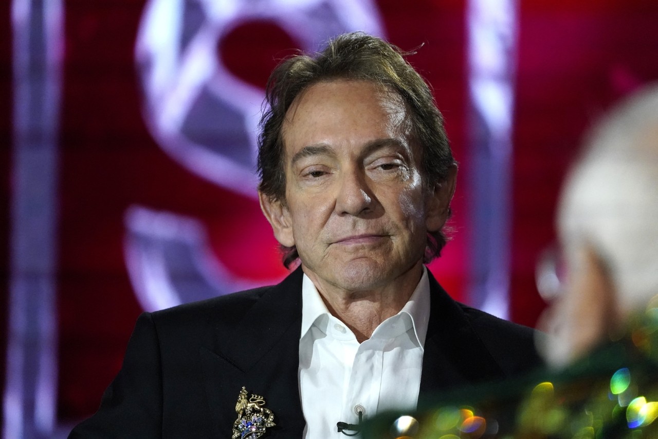 Τζον Μπράνκα: Ο άνθρωπος που μετέτρεψε την περιουσία του Μάικλ Τζάκσον σε αυτοκρατορία δισεκατομμυρίων (pics) | Ειδήσεις για την Οικονομία