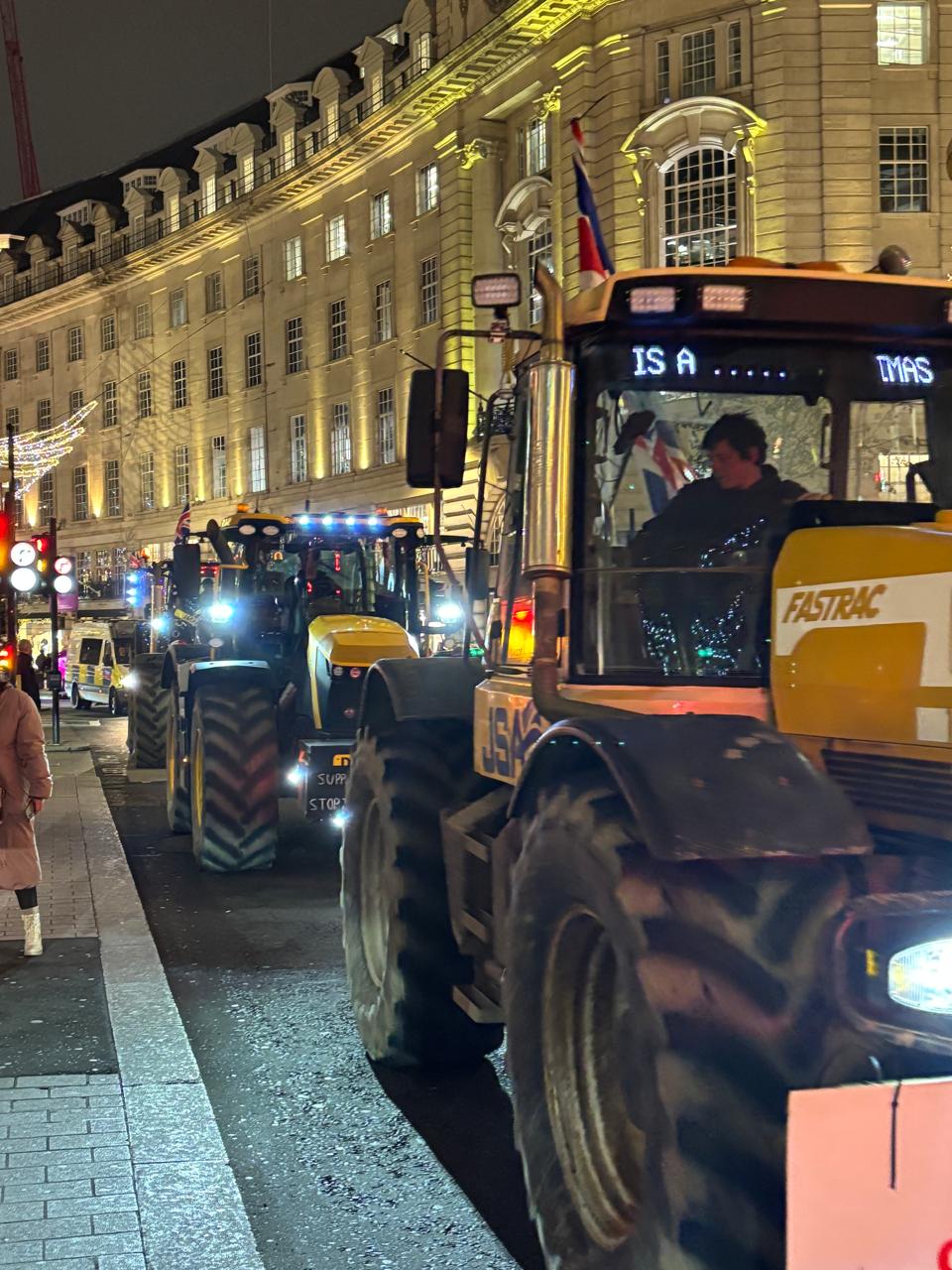 Βρετανία: Κατέβηκαν στους δρόμους του Λονδίνου οι αγρότες (pics) | Ειδήσεις για την Οικονομία
