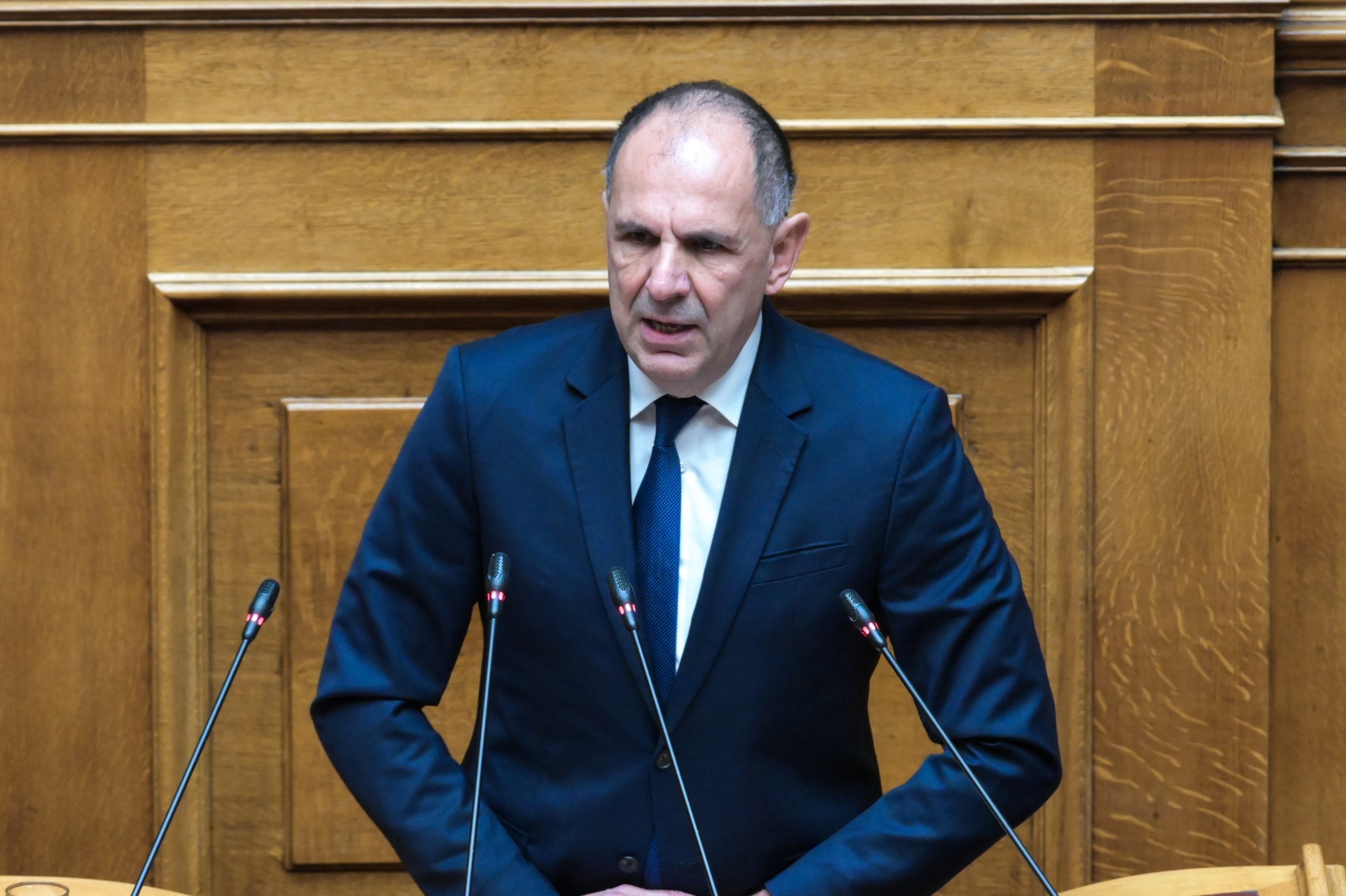 Γεραπετρίτης για προϋπολογισμό 2026: Αναβαθμίζουμε το διπλωματικό αποτύπωμα της χώρας