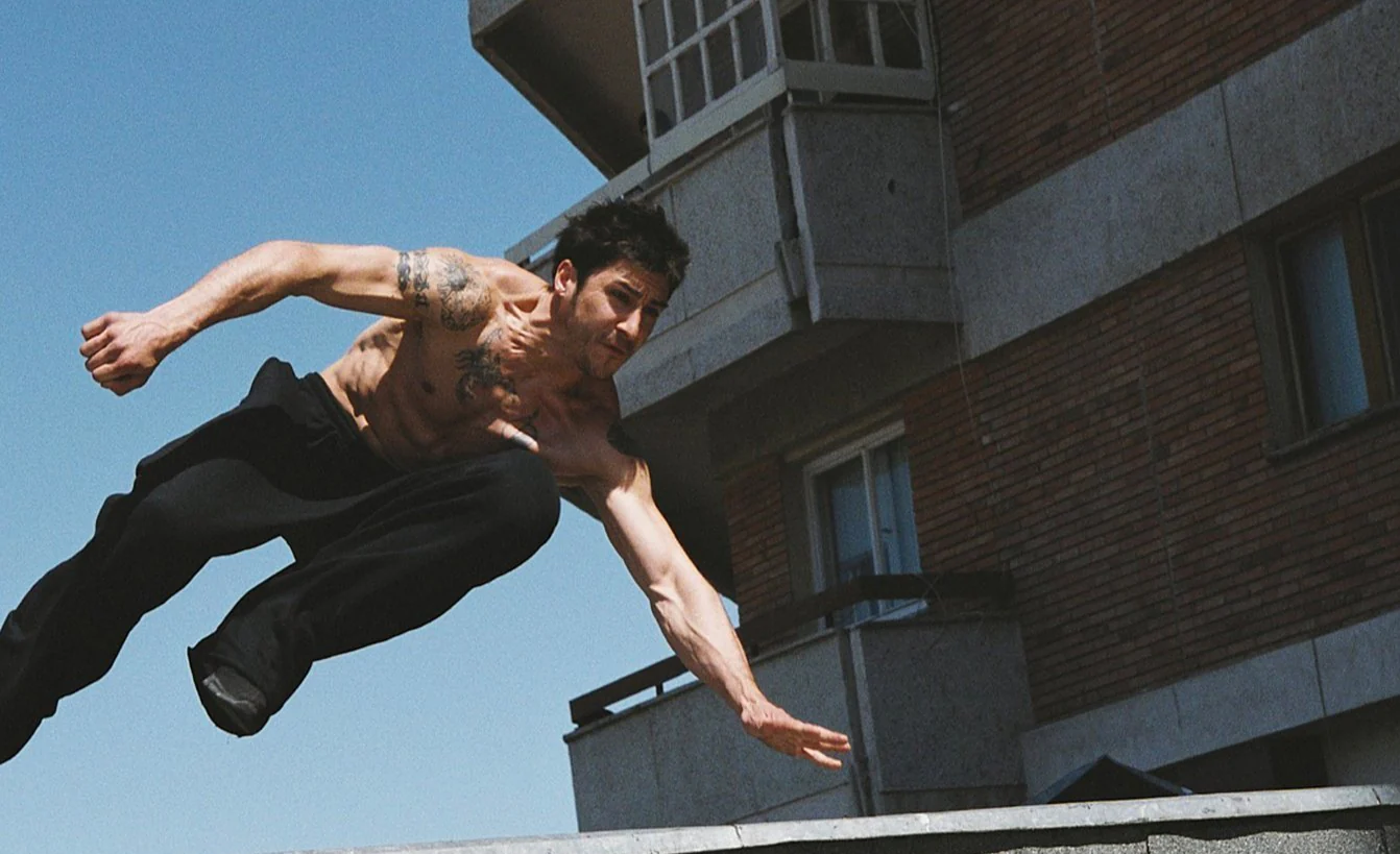 Η νέα γενιά στην Ελλάδα αγάπησε το παρκούρ