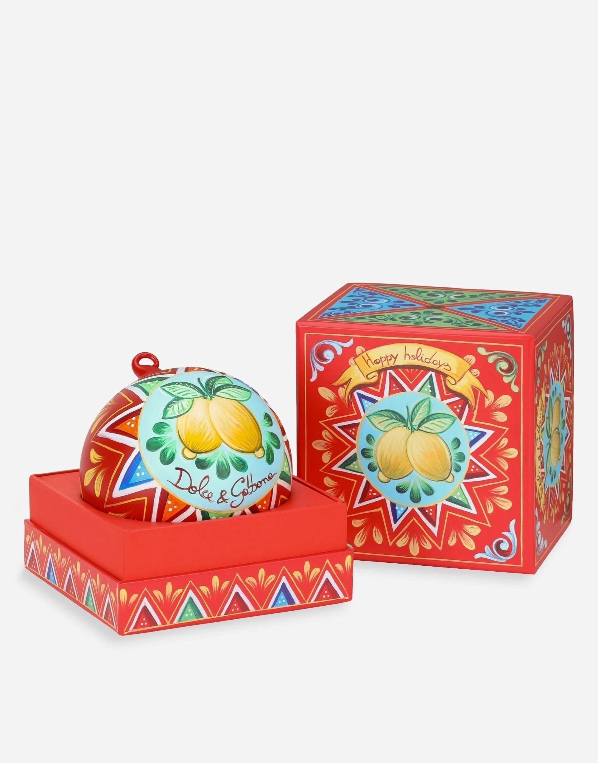 Τα πιο ακριβά χριστουγεννιάτικα στολίδια με την υπογραφή των οίκων μόδας